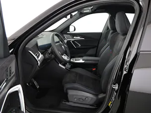 BMW X1 30e xDrive paddles
