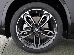 BMW X1 30e xDrive paddles