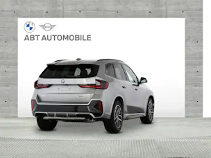 BMW X1 30e xDrive paddles