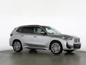 BMW X1 30e xDrive paddles