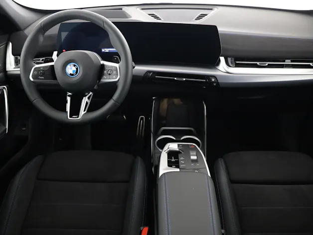 BMW X1 30e xDrive paddles