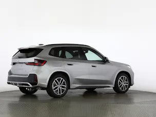 BMW X1 30e xDrive paddles