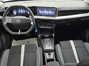 Opel Frontera 1.2 T HEV 145 Edition