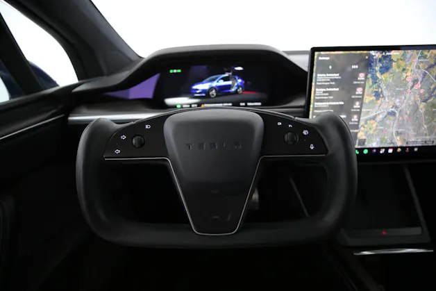 Tesla Model X Plaid
