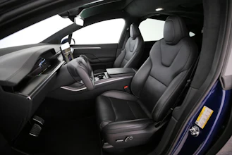 https://vehicle.imgix.net/4303513/8ce62341-5b96-4741-9816-5522fc1a25a8.jpg