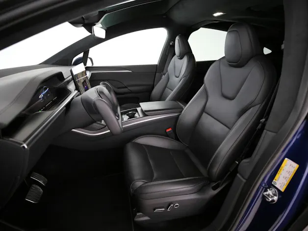 Tesla Model X Plaid