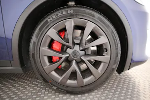 Tesla Model X Plaid