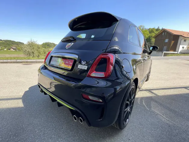 Fiat 595 Abarth 1.4 T-Jet 165 Pista