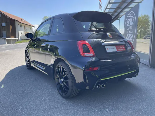 Fiat 595 Abarth 1.4 T-Jet 165 Pista