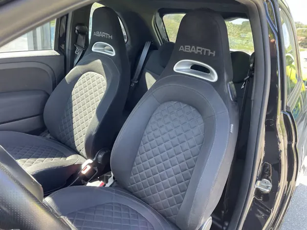 Fiat 595 Abarth 1.4 T-Jet 165 Pista
