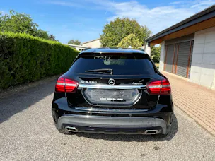 Mercedes-Benz GLA 250 AMG Line 4m