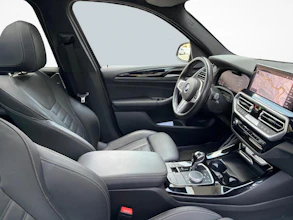 https://vehicle.imgix.net/4303533/53826abe-8cf0-42a0-b0ca-2f1ac8637748.jpg