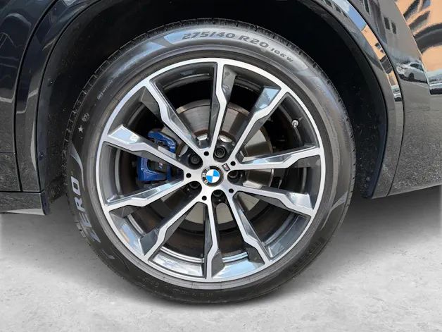 BMW X3 M40i