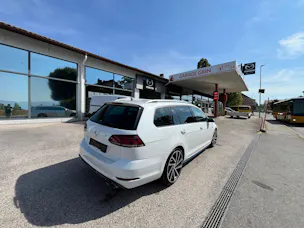 VW Golf VII Variant 2.0 TSI R 310 DSG 4motion