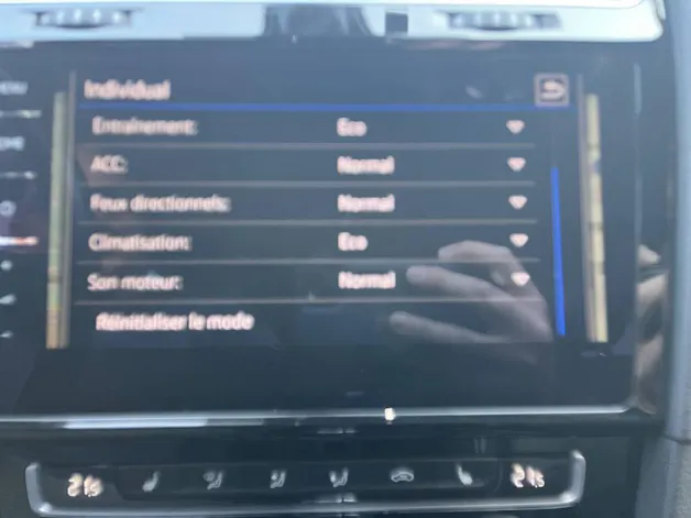 VW Golf VII Variant 2.0 TSI R 310 DSG 4motion