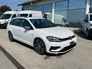 VW Golf VII Variant 2.0 TSI R 310 DSG 4motion