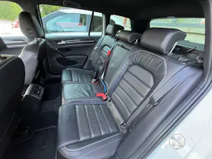 VW Golf VII Variant 2.0 TSI R 310 DSG 4motion