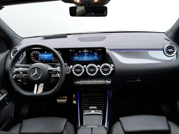 Mercedes-Benz GLA 220 AMG Line 4matic