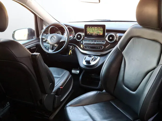 Mercedes-Benz V 250 d BlueTec Ava.extr.l. 4m Van