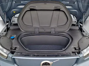 Volvo XC40 P6 Plus