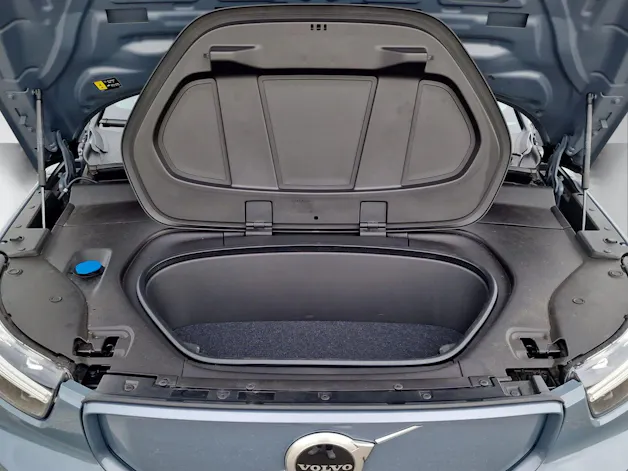 Volvo XC40 P6 Plus