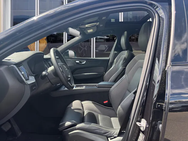 Volvo XC60 2.0 T8 TE Plus Dark eAWD