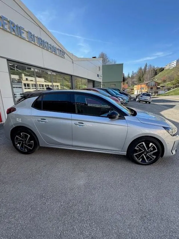 Opel Corsa 1.2 MHEV GS