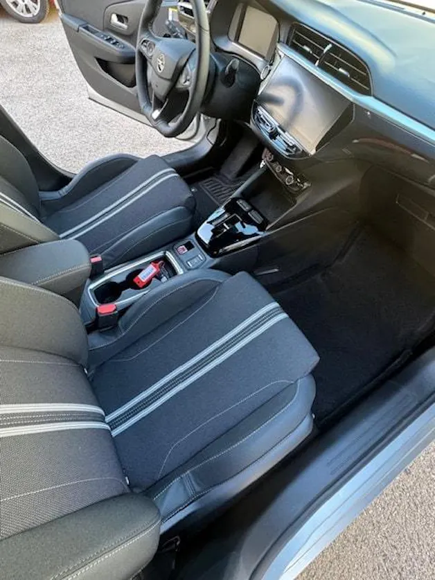 Opel Corsa 1.2 MHEV GS