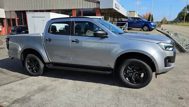Isuzu D-MAX 1.9 CrewCab N60 Nitro Sport 4x4