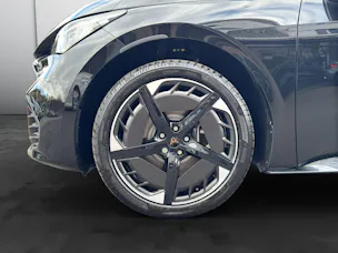 Cupra Born 79 kWh e-Boost Adrenaline