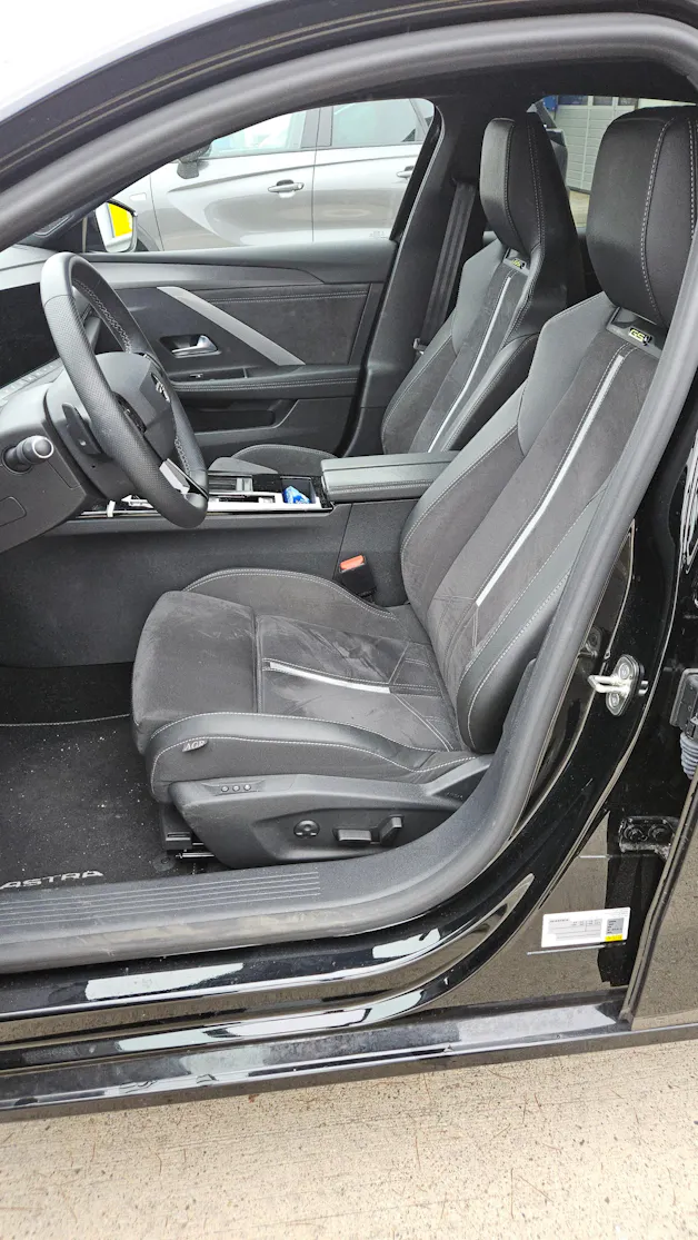 Opel Astra 1.6 PHEV Turbo GSe A