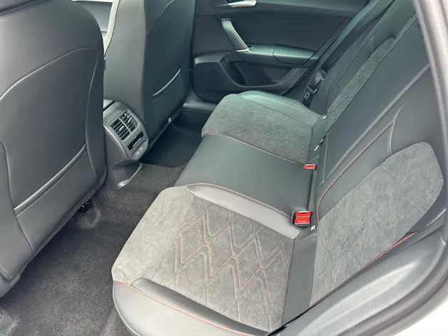 SEAT Leon 1.5 eTSI mHEV DSG Move FR
