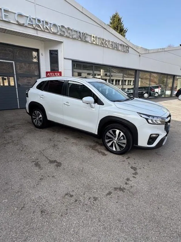 Suzuki S-Cross 1.4 16V Compact Top MHD 4WD Automatic