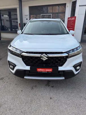 Suzuki S-Cross 1.4 16V Compact Top MHD 4WD Automatic