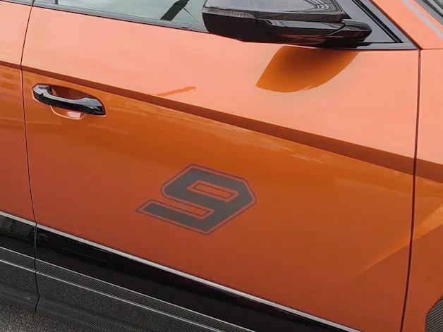 Lamborghini Urus Performante SCV12