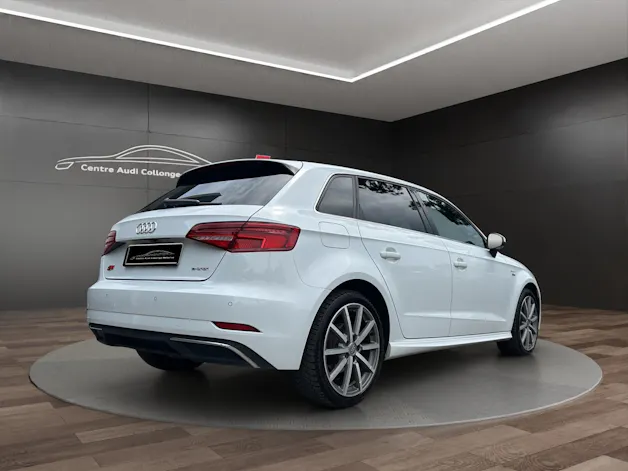 Audi A3 Sportback 1.4 e-tron Sport S-tronic