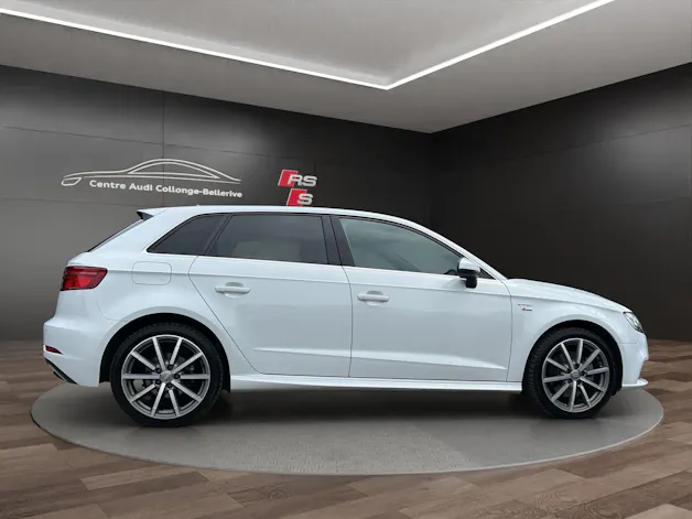 Audi A3 Sportback 1.4 e-tron Sport S-tronic