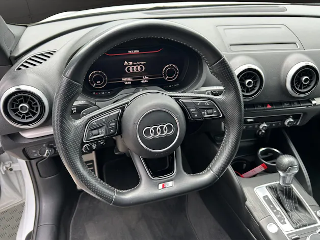 Audi A3 Sportback 1.4 e-tron Sport S-tronic