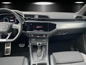 Audi Q3 40 TFSI S line quattro S-tronic