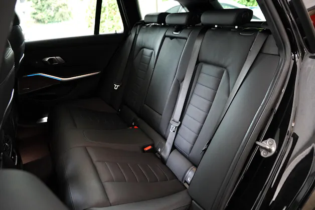 BMW 330e x DriveTouring M Sport Steptronic