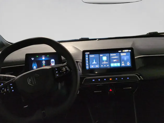 MG 3 1.5 Hybrid Luxury Aut.