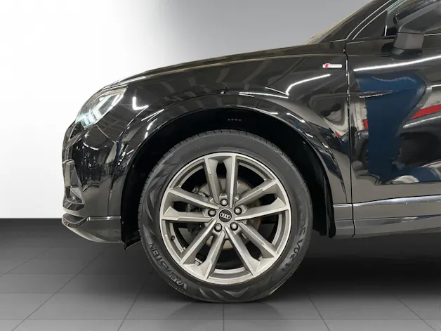 Audi Q3 35 TFSI adv Attraction
