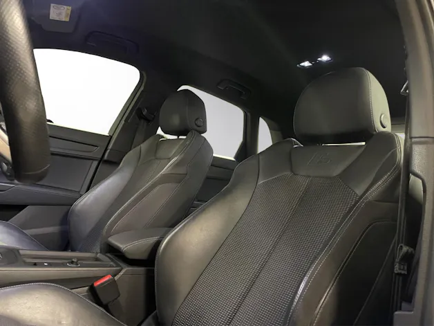 Audi Q3 35 TFSI adv Attraction