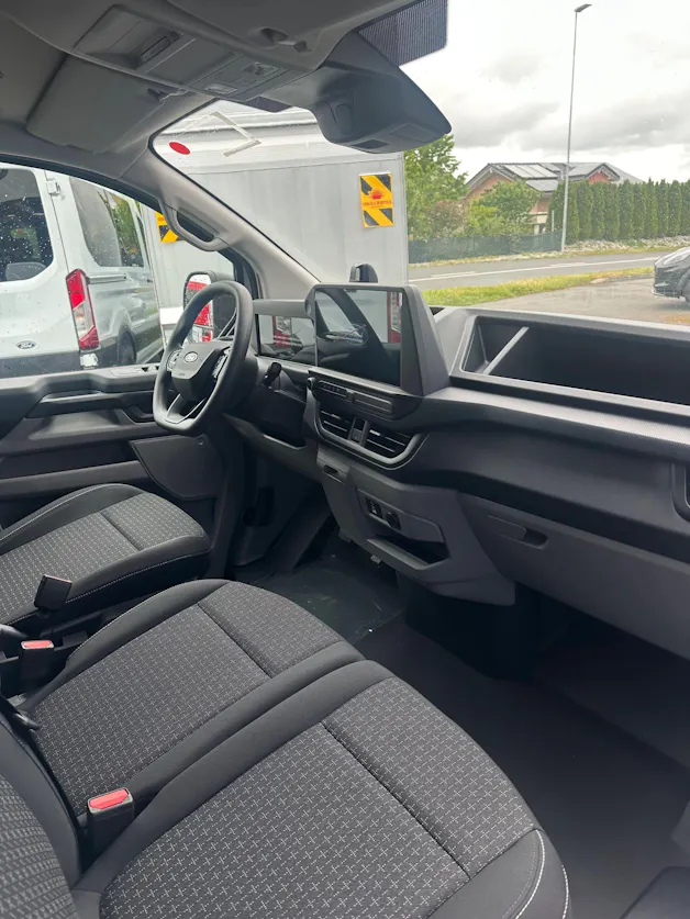 Ford Transit Custom Van 320 L1 2.0 EcoBl Trend/136CV/4x4 Aut.