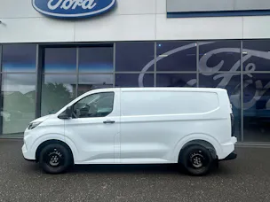 Ford Transit Custom Van 320 L1 2.0 EcoBl Trend/136CV/4x4 Aut.