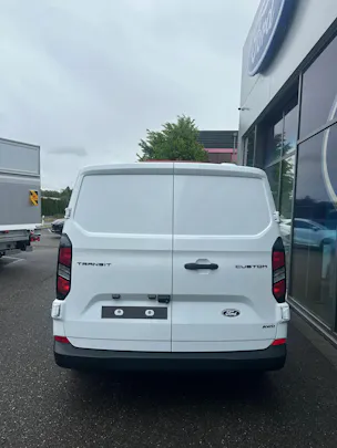 Ford Transit Custom Van 320 L1 2.0 EcoBl Trend/136CV/4x4 Aut.