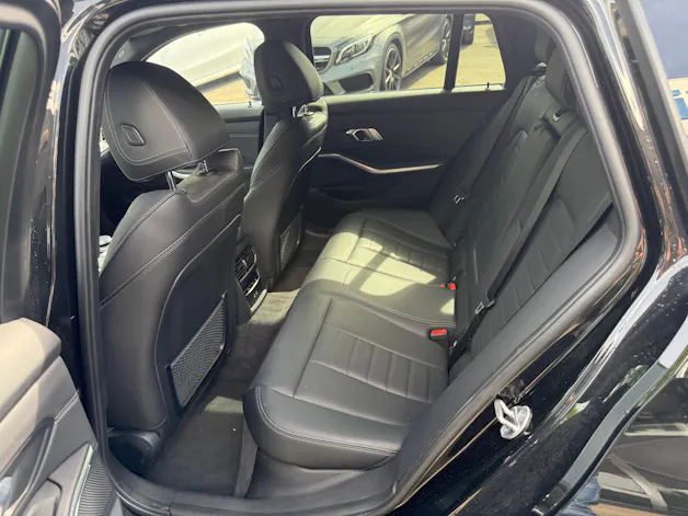 BMW 330e x DriveTouring M Sport Steptronic