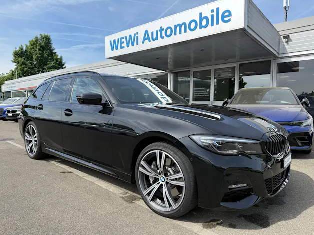BMW 330e x DriveTouring M Sport Steptronic