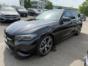 BMW 330e x DriveTouring M Sport Steptronic