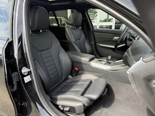 BMW 330e x DriveTouring M Sport Steptronic